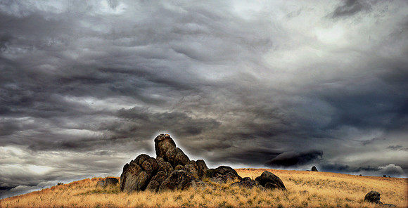 Stone cluster